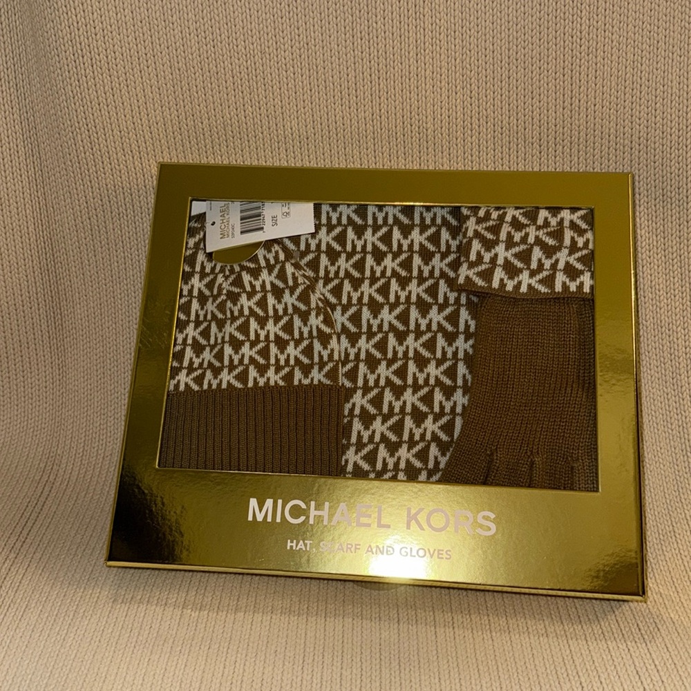 Michael Kors Logo Hat, Scarf, And Gloves In Box